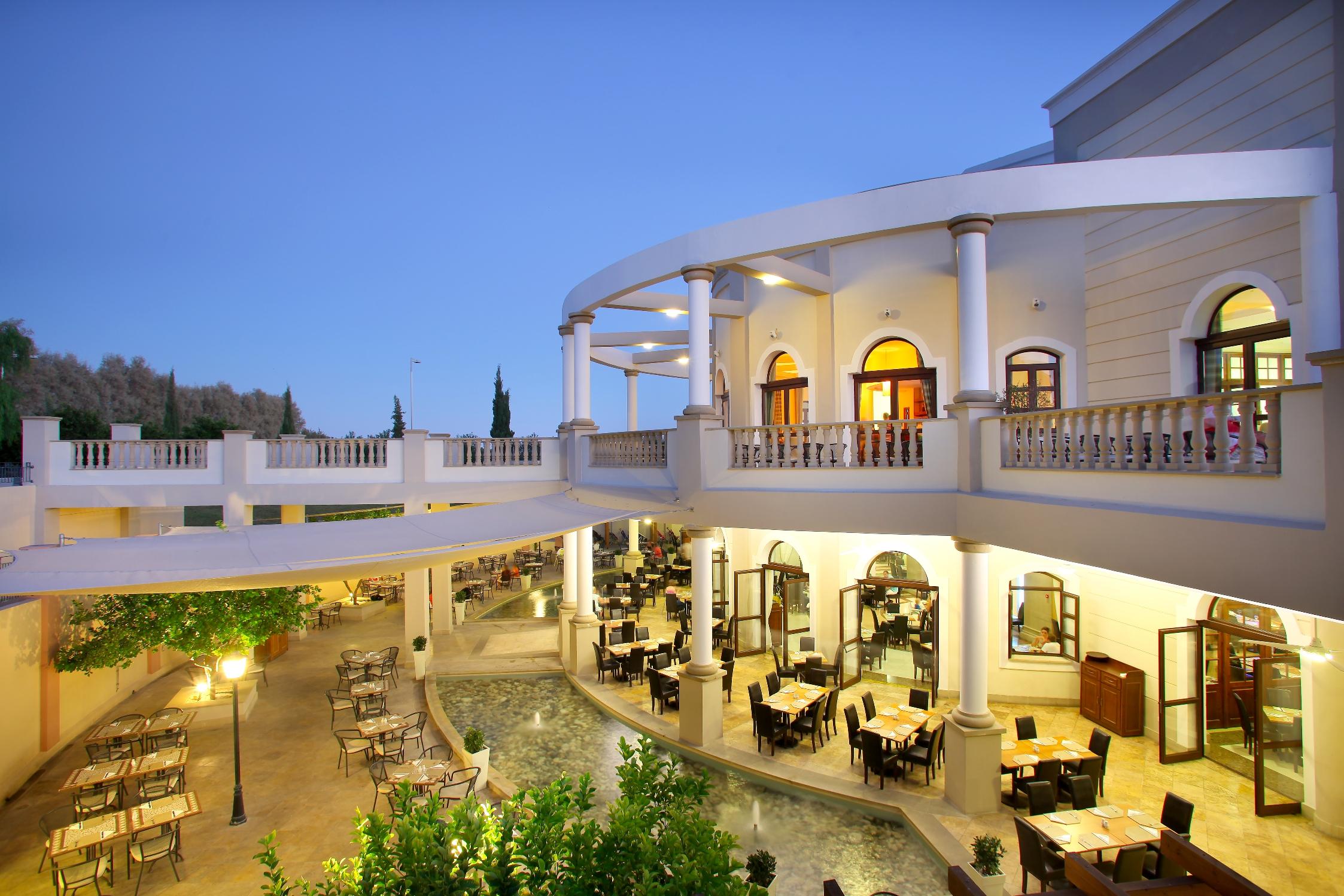 Ośrodek wypoczynkowy Aliathon Aegean 4*